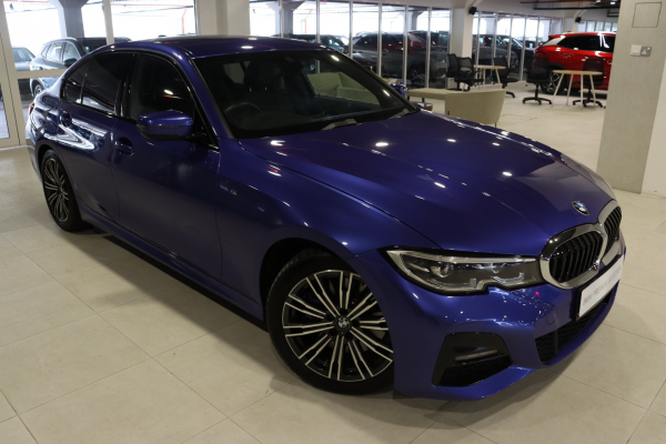 2022 BMW 330i M Sport CKD (with DA)