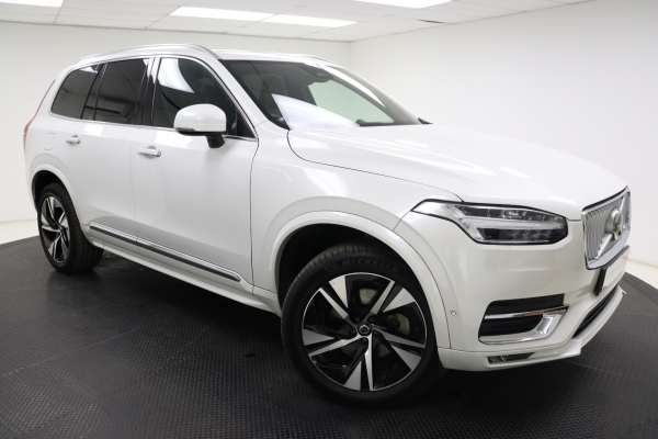 2023 Volvo XC90 B5 Ultimate