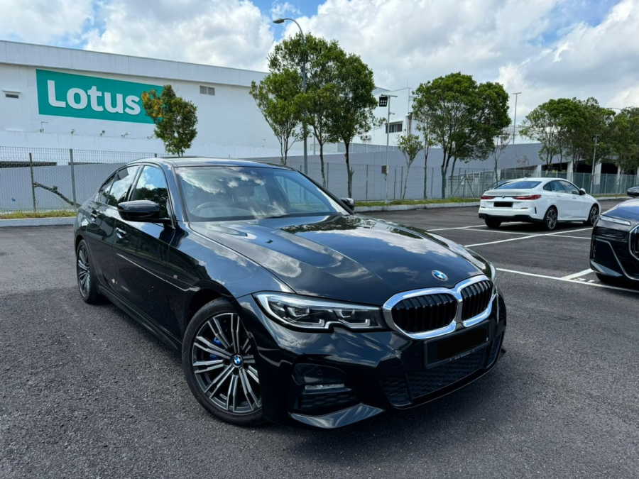 2021 BMW 330i M Sport CKD (with DA)