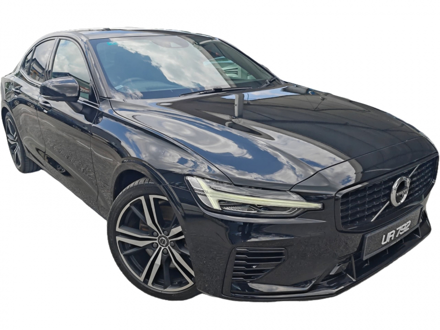 2022 Volvo S60 Recharge T8 R-Design