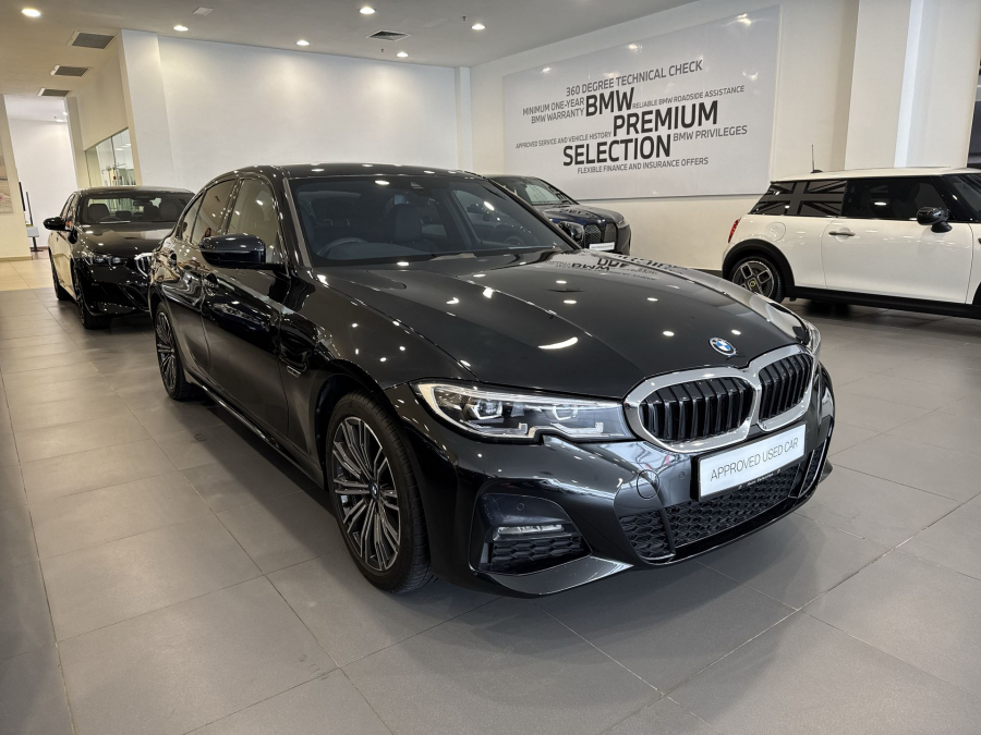 2022 BMW 330e M Sport